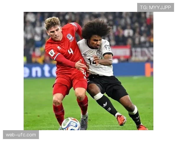 特写:维尔茨主罚点球前,安联球场陷入短暂寂静